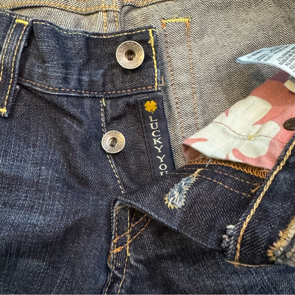 Lucky Brand Dark Blue Boot Cut Jeans with Yellow Stitching lil Maggie 00 24